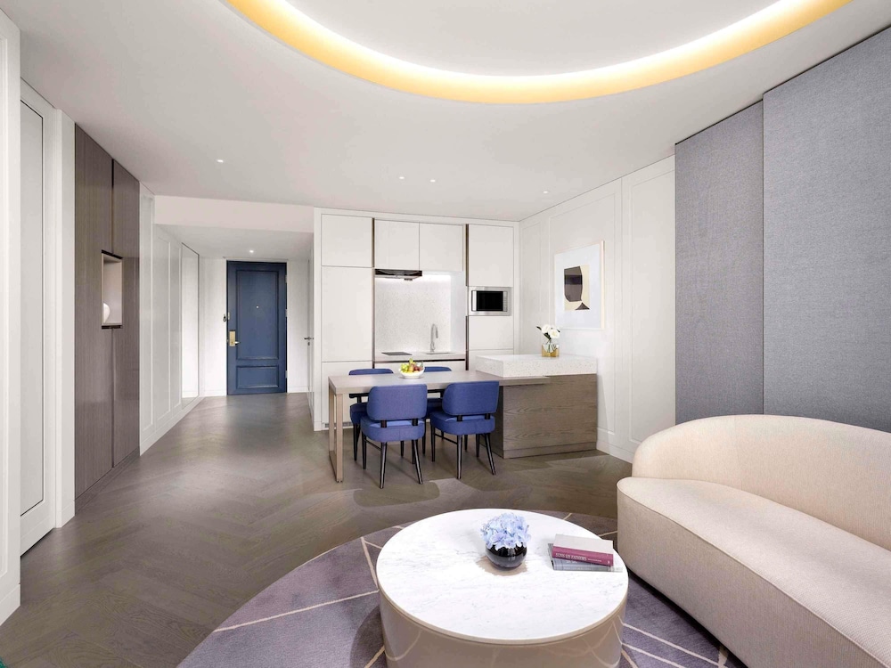 Suite Premier de 1 Dormitorio con 1 Cama King Size del hotel Sofitel Ambassador Seoul and Serviced Residences. Foto 8