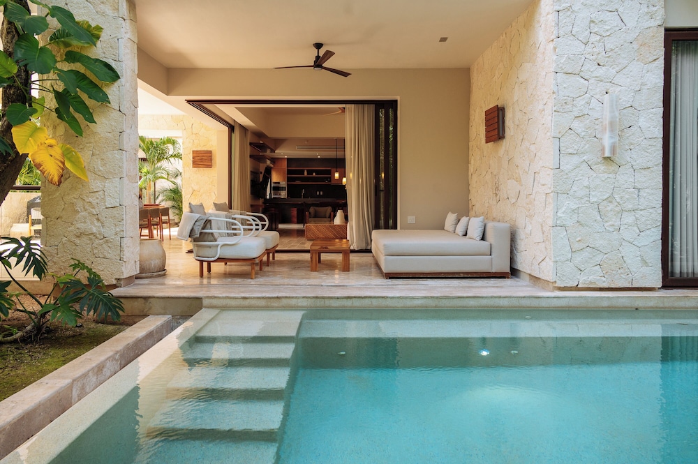 Villa de 3 dormitorios con jardín del hotel Fairmont Heritage Place Mayakoba. Foto 11