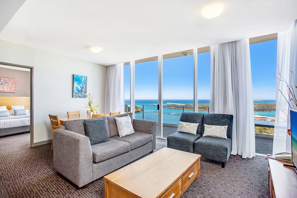 Apartamento de dos Dormitorios del hotel Mantra Twin Towns. Foto 6