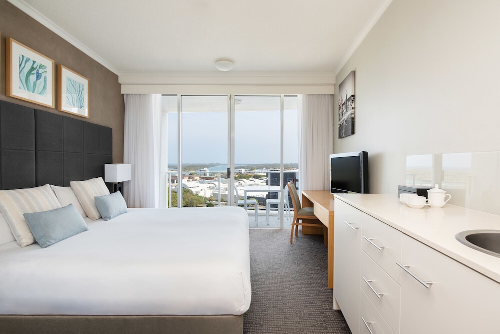 Apartamento de dos dormitorios con llave dual del hotel Mantra Twin Towns. Foto 1