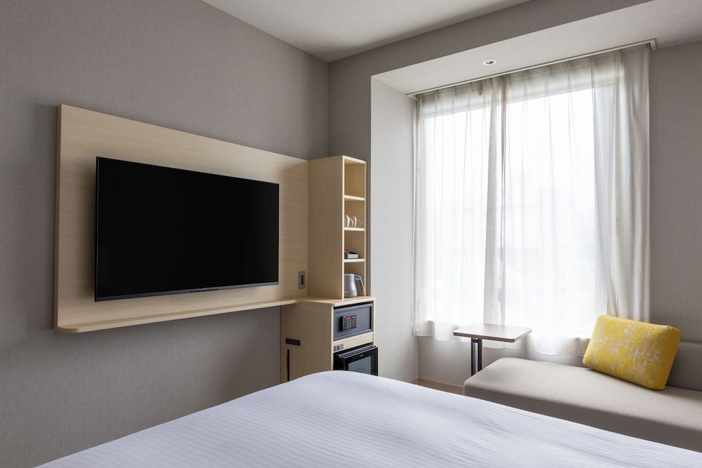 Habitación Superior con 1 Cama Queen del hotel ibis Styles Tokyo Ginza East. Foto 23