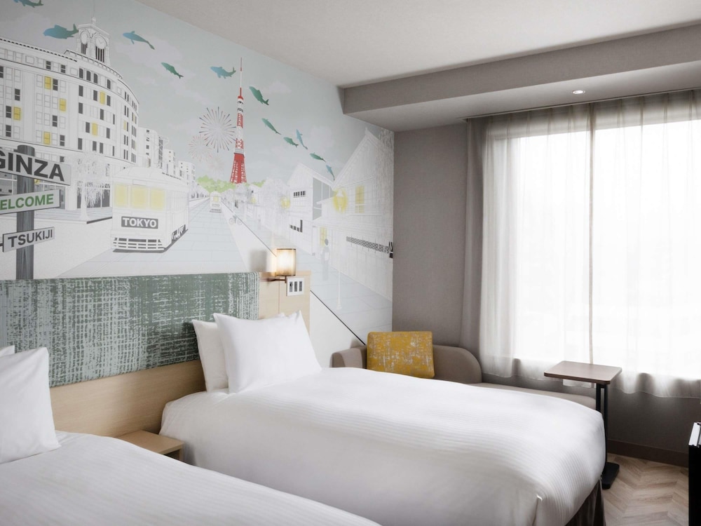 Habitación superior con 2 camas individuales del hotel ibis Styles Tokyo Ginza East