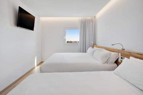 Habitación Familiar del hotel B&B Porto Expo Aeroporto. Foto 1