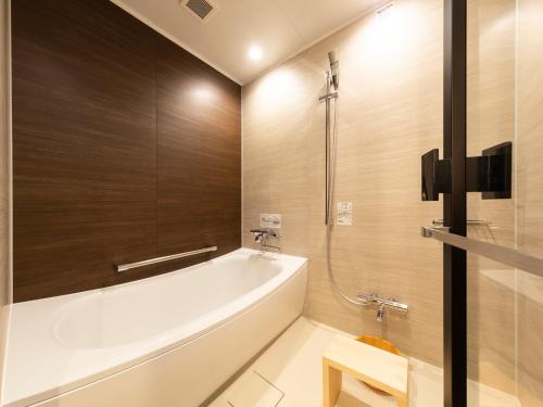 Japanese - Western Style Twin Room - Non Smoking del hotel Tokyu Stay Hida-takayama Musubi No Yu. Foto 15