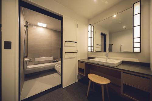 Habitación Familiar Doble - No fumadores - 2 camas del hotel Tokyu Stay Hida-takayama Musubi No Yu. Foto 1