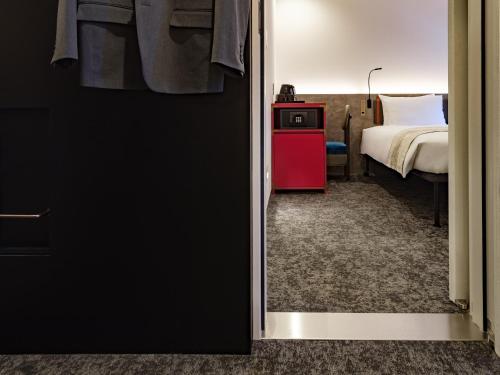 Habitación cuádruple del hotel the b ginza. Foto 4