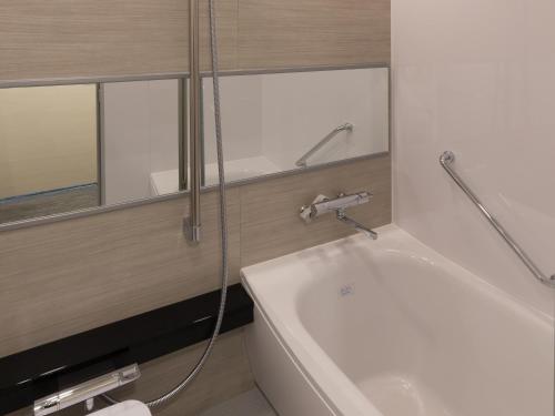 Habitación Doble Deluxe - No fumadores - 2 camas del hotel Jr West Group Via Inn Prime Kyotoeki Hachijoguchi. Foto 1
