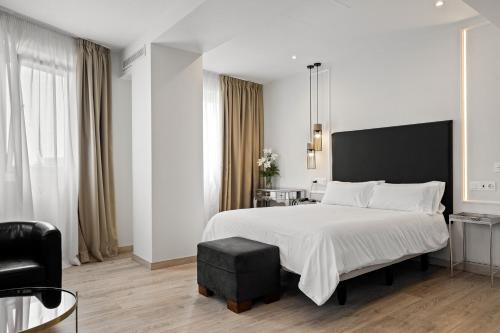 Habitación Deluxe del hotel Urban Anaga. Foto 9