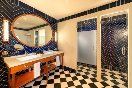 Suite Royal Master del hotel Ocean El Faro Resort - All Inclusive. Foto 3