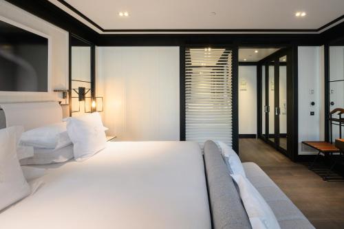Habitación Doble Estándar con acceso al spa - 1 o 2 camas del hotel Seventy Barcelona. Foto 2