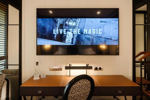 Habitación Doble Básica con acceso al spa del hotel Seventy Barcelona. Foto 5