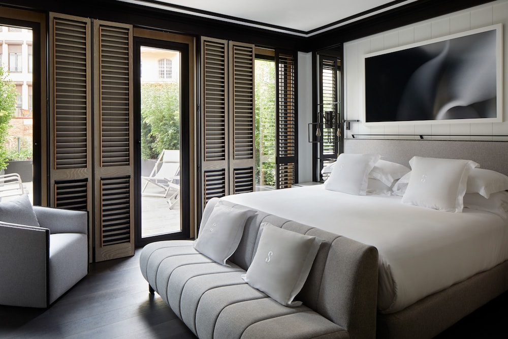 Habitación Deluxe con 1 cama doble o 2 individuales (lounge terrace) del hotel Seventy Barcelona. Foto 9