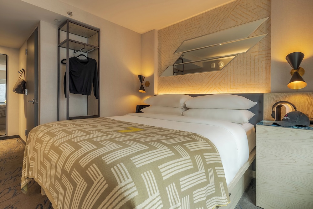 Habitación Confort del hotel Pestana CR7 Times Square. Foto 1