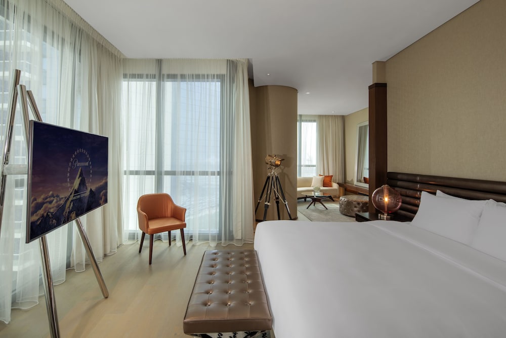 Suite Stage del hotel Paramount Dubai. Foto 1