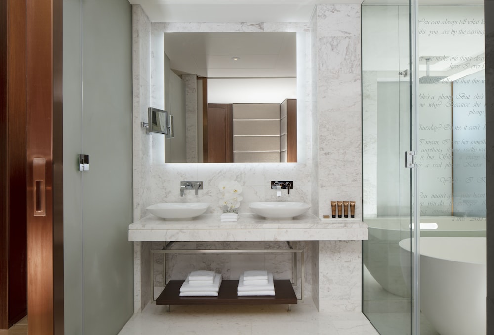 Suite Stage del hotel Paramount Dubai. Foto 4