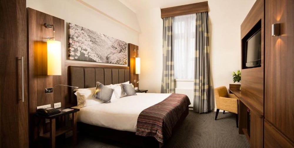 Habitación Doble Estándar del hotel Mercure Darlington Kings. Foto 1