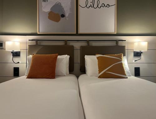 Habitación Doble Estándar - 2 camas del hotel voco Bilbao - City by IHG