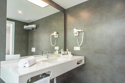 Suite Deluxe del hotel Taimar. Foto 9