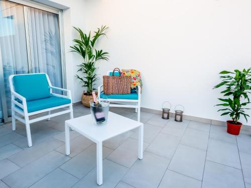 Suite Junior con terraza - Adaptada para personas con movilidad reducida del hotel Taimar