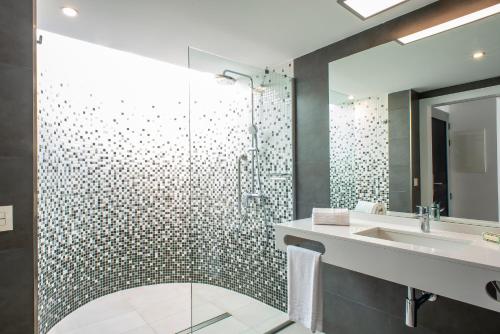 Suite Deluxe - Solo adultos del hotel Taimar. Foto 15