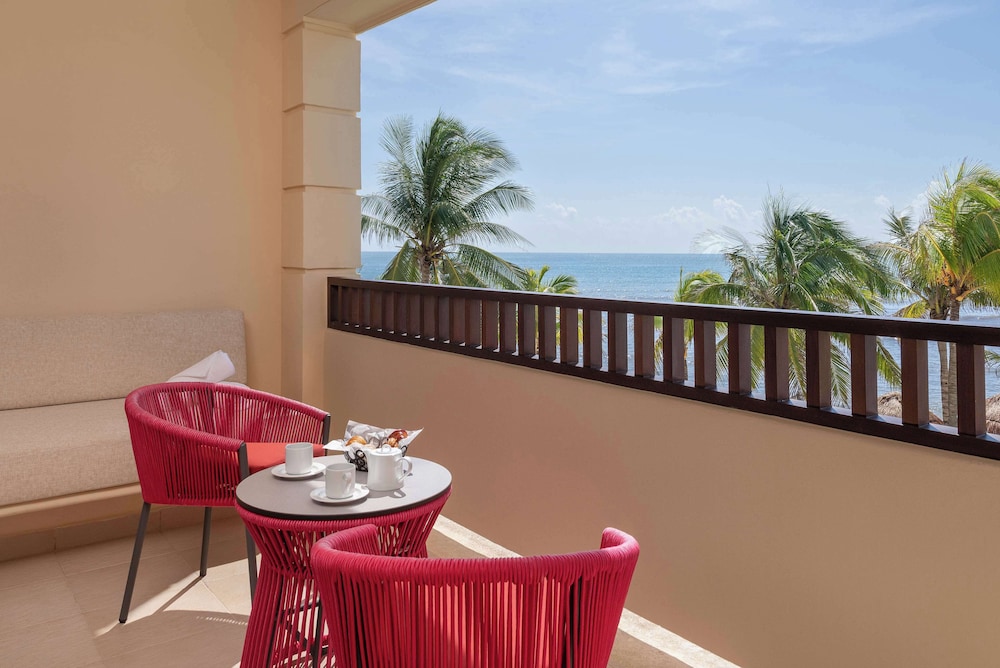 Preferred Club Junior Suite Ocean View King del hotel Dreams Puerto Morelos Resort & Spa - All Inclusive. Foto 4