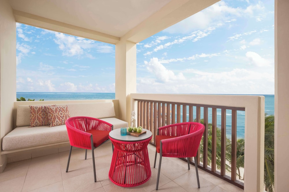 Preferred Club Master Suite Ocean Front King del hotel Dreams Puerto Morelos Resort & Spa - All Inclusive