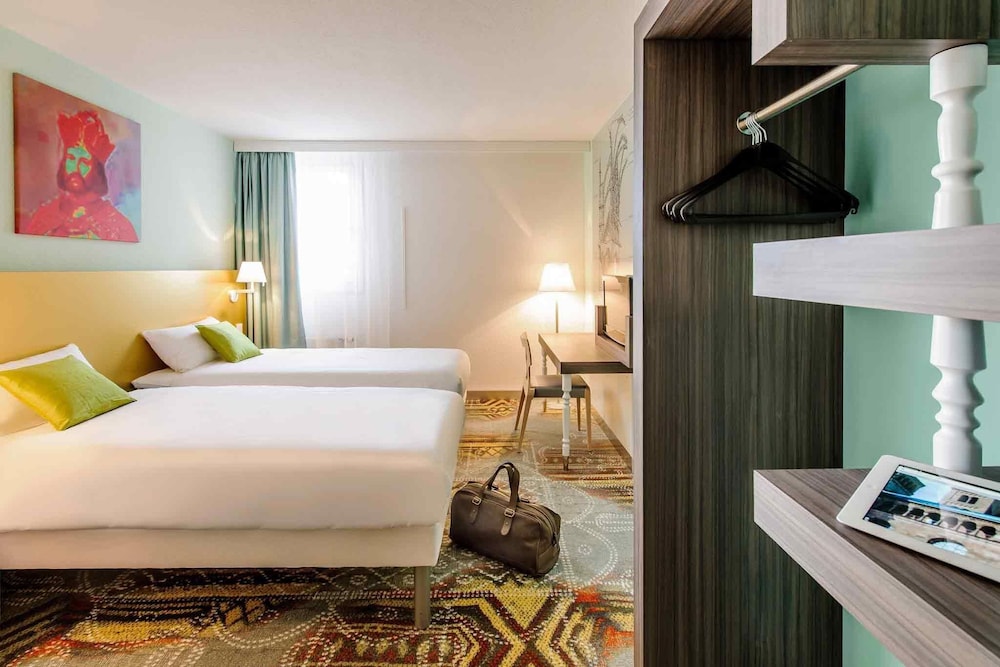 Las habitaciones gemelas All Comfort incluyen camas gemelas del hotel Ibis Styles Speyer. Foto 1