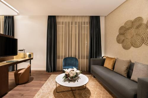 Suite Junior del hotel Áurea Palacio De Correos By Eurostars Company. Foto 6