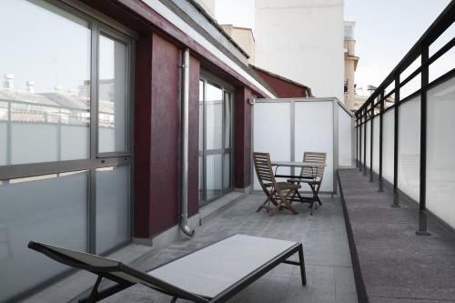 Habitación Doble con terraza del hotel Petit Palace Plaza Mayor. Foto 5