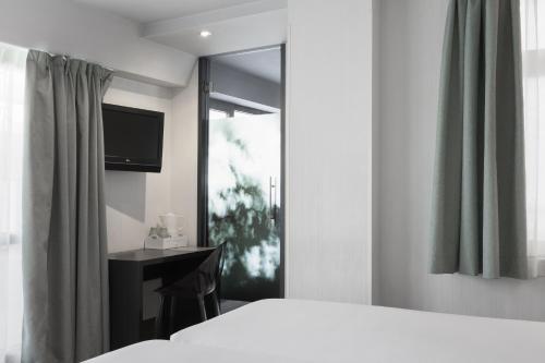 Habitación Doble con terraza del hotel Petit Palace Plaza Mayor. Foto 7