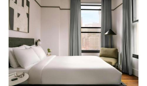 Habitación Superior - 1 cama grande - No fumadores del hotel Duane Street Hotel. Foto 9