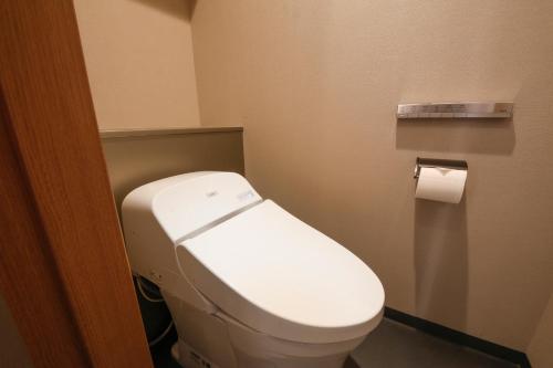 Suite with Two Single Beds and Refreshment Bar Access del hotel Holiday Inn and Suites Shin Osaka, An Ihg. Foto 2