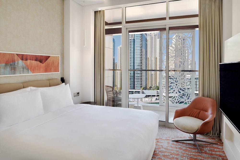 Suite, 1 habitación, vistas al puerto deportivo del hotel Crowne Plaza Dubai Marina. Foto 1