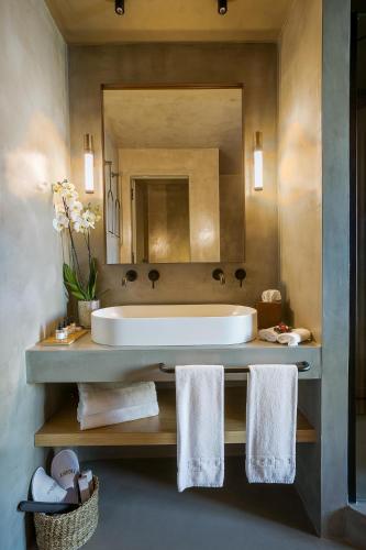 Habitación Doble Premium del hotel Only You Malaga. Foto 4