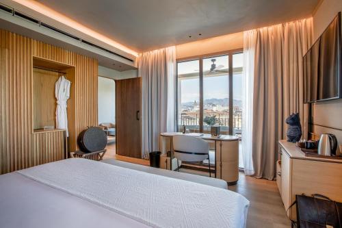 Junior Suite TERRACE LARIOS del hotel Only You Malaga. Foto 1