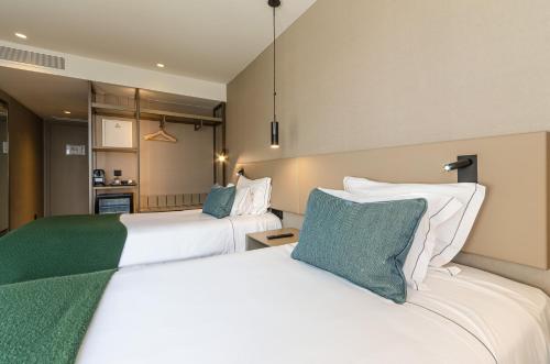 Habitación Doble Estándar - 2 camas del hotel Omid Saldanha. Foto 3