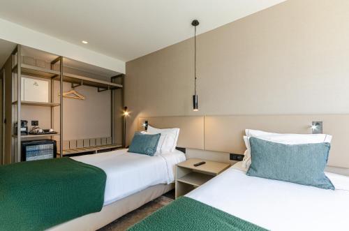 Habitación Doble Estándar - 2 camas del hotel Omid Saldanha. Foto 4