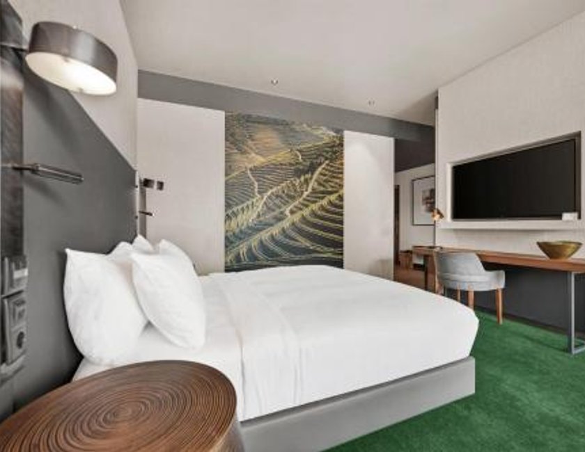 Suite Junior del hotel Hilton Porto Gaia. Foto 1