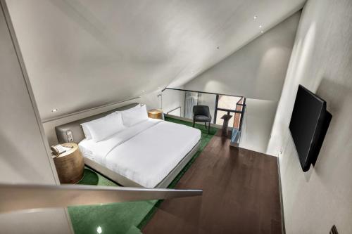 Suite Dúplex Deluxe - 1 cama extragrande del hotel Hilton Porto Gaia. Foto 4