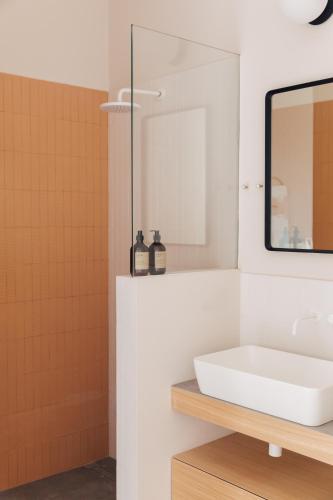 Habitación Estándar - 1 cama grande del hotel Plácido Y Grata. Foto 3