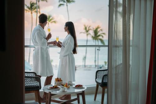 Alojamiento Preferred Club frente al mar - 1 cama extragrande del hotel Dreams La Romana All-Inclusive Resort and Spa. Foto 2