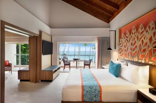Suite Preferente frente al mar - 1 cama extragrande   del hotel Dreams La Romana All-Inclusive Resort and Spa. Foto 3