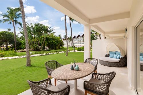 Suite Preferred Club con vistas al jardín - 1 cama extragrande   del hotel Dreams La Romana All-Inclusive Resort and Spa. Foto 2