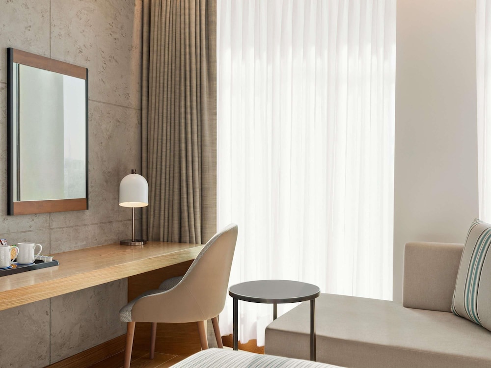Habitación superior con 2 camas individuales del hotel Mercure Dubai Gold District