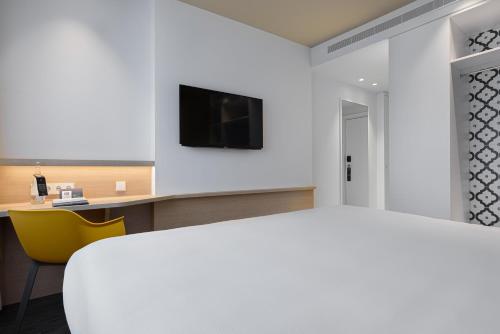 Habitación Doble con vistas a la ciudad - 1 o 2 camas del hotel Ikonik Lisboa. Foto 2