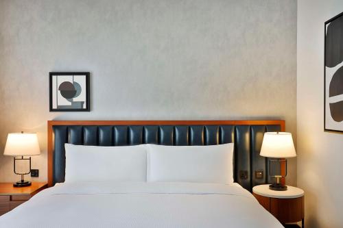 Apartamento con 1 dormitorio - Adaptado para personas con discapacidad del hotel DoubleTree by Hilton Dubai M Square Hotel and Residences. Foto 5