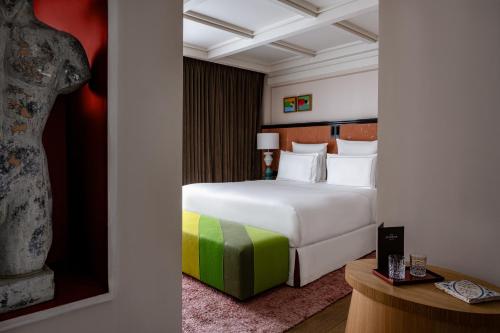 Habitación Executive del hotel Sinner Paris. Foto 4