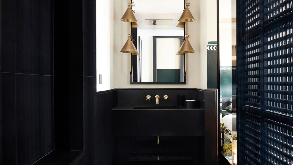 Suite Jardín del hotel Monsieur George and Spa – Champs Elysées. Foto 8