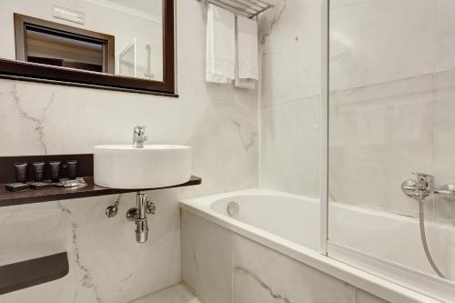 Habitación Doble Superior del hotel Best Roma. Foto 4