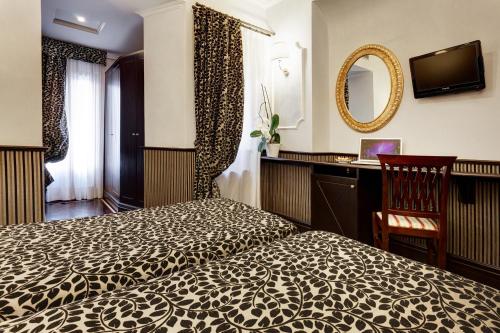 Habitación Doble Superior del hotel Best Roma. Foto 11